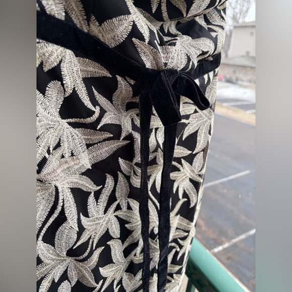 🆕✨Sam Edelman Strapless Black&Gold Embroidered Midi Dress Cocktail Party XS 0–2 - Picture 10 of 14